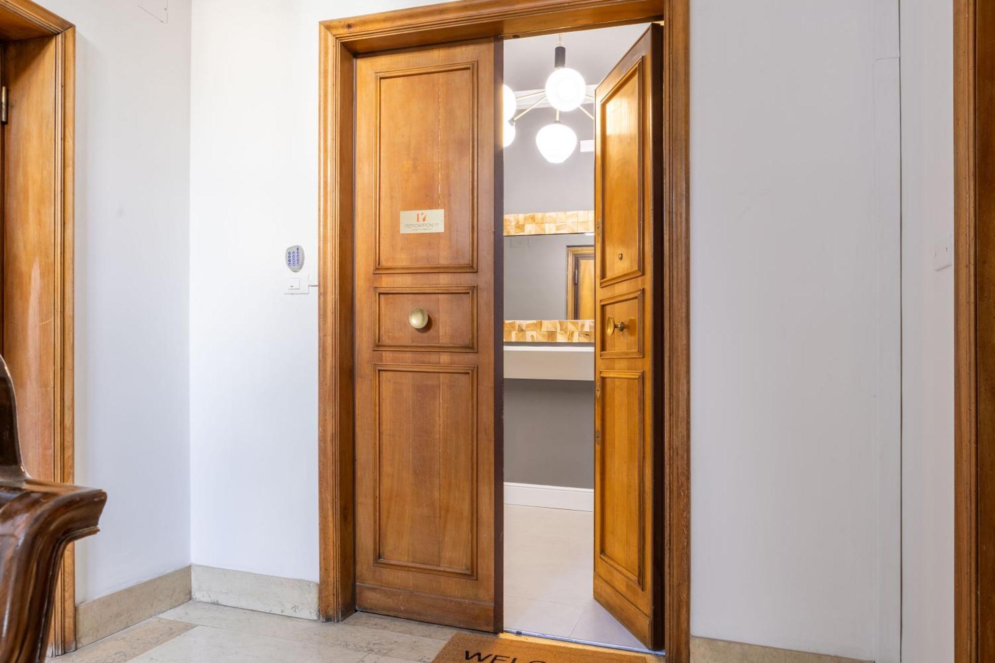 Pier Capponi 17 Rooms & Suites Florenz Exterior foto