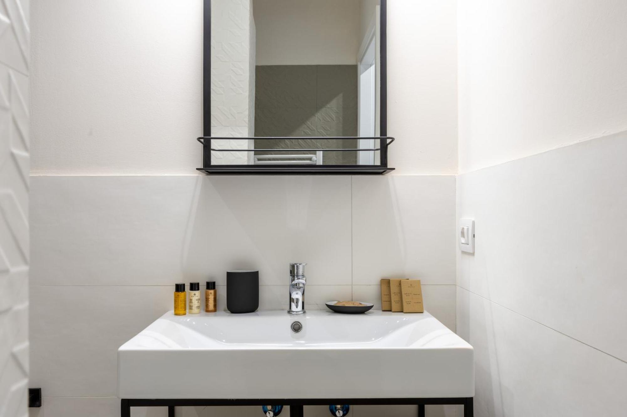 Pier Capponi 17 Rooms & Suites Florenz Exterior foto