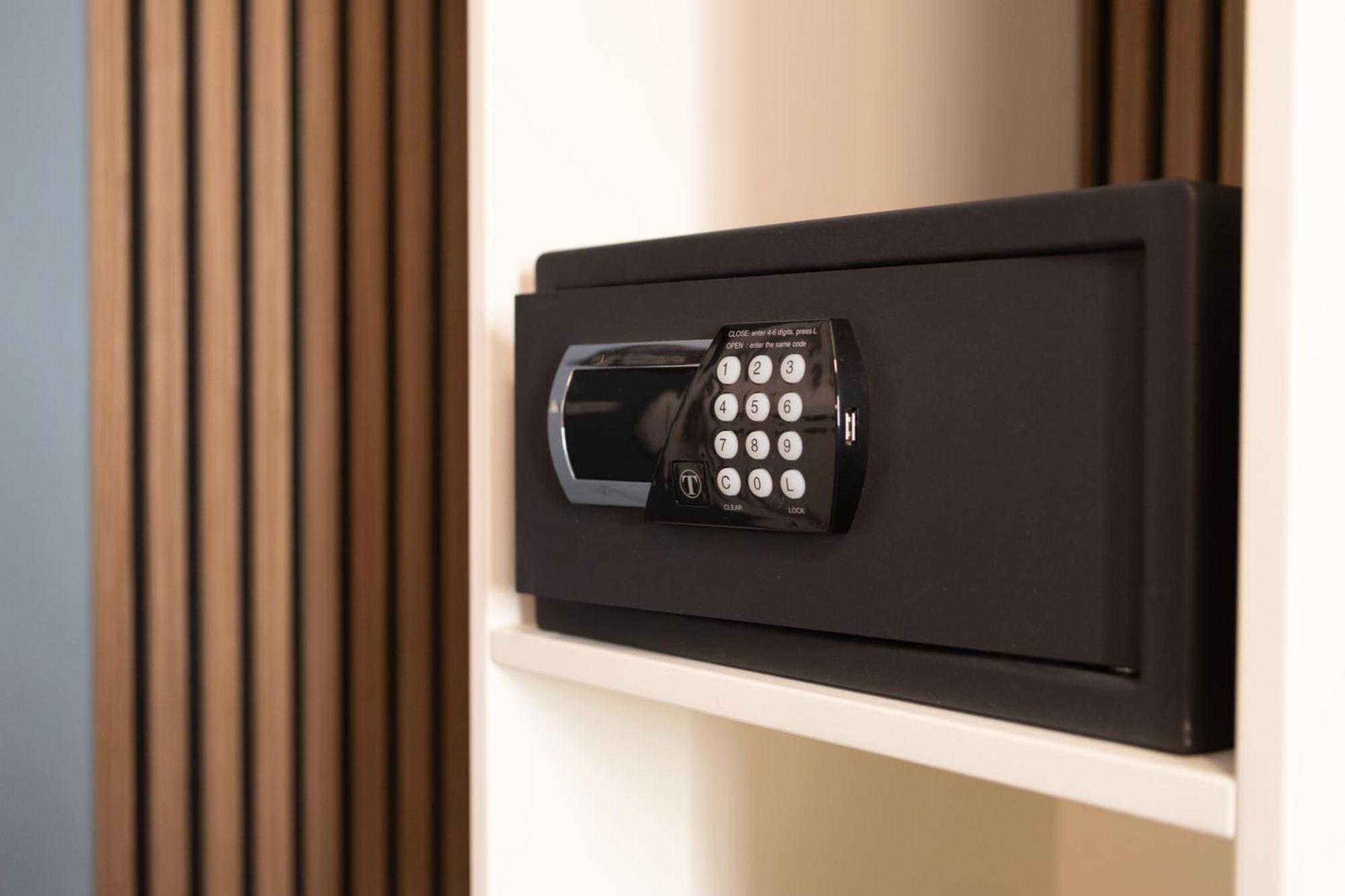 Pier Capponi 17 Rooms & Suites Florenz Exterior foto